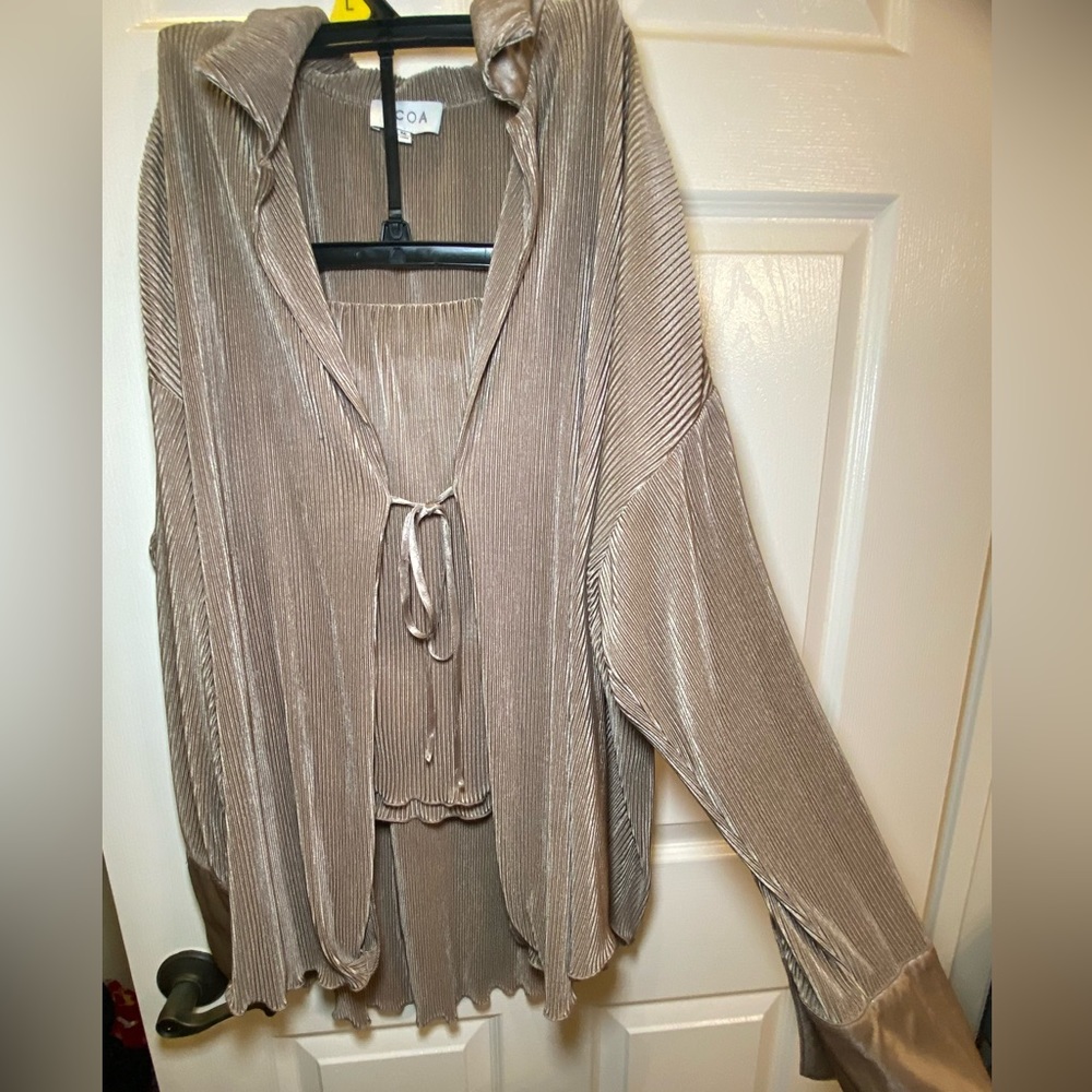 Two piece skirt outfit